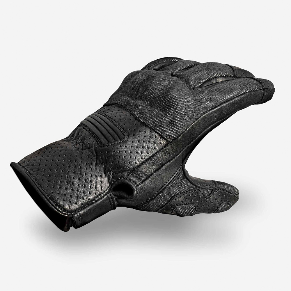 11 Motor Bike Gloves - Image 1